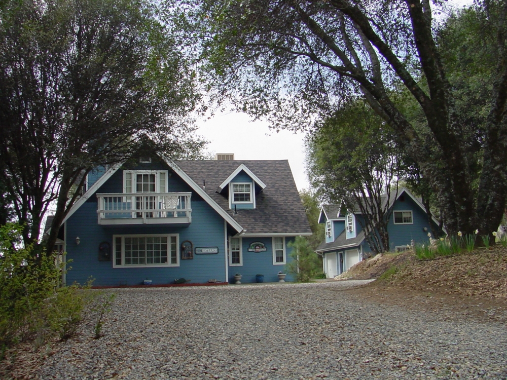 Apple Blossom Inn Bed & Breakfast